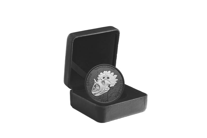 2024 Discovering Dinosaurs Royal Horned Face 1 oz Fine Silver Coin